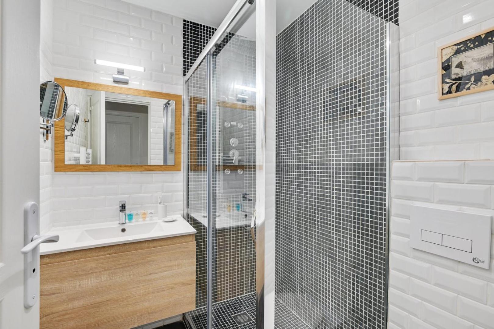 216 Suite Vintage Spirit - Superb Apartement Παρίσι Εξωτερικό φωτογραφία